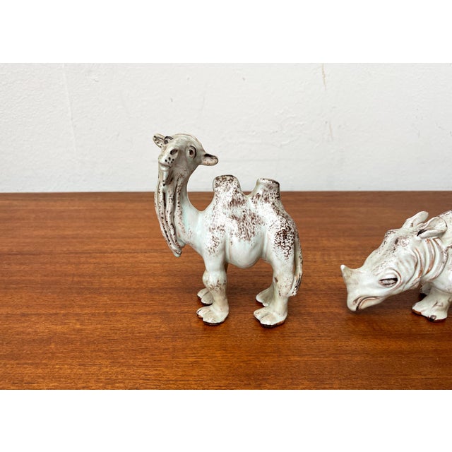German Studio Pottery Camel and Rhino Figures from Hamelner Töpferei, 1970s, Set of 2 For Sale - Image 6 of 18