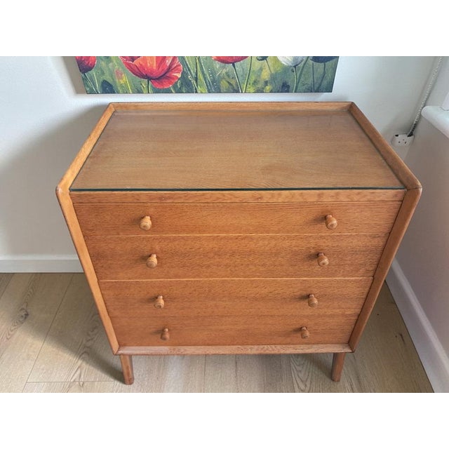Mid-Century Modern Chest of Drawers in Teak from Kandya, 1950s For Sale - Image 4 of 18