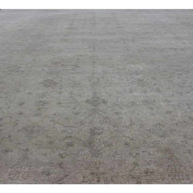 Textile Large Transitional Rug With All-Over Design in Tan, Gray, Silver, Light Taupe For Sale - Image 7 of 13