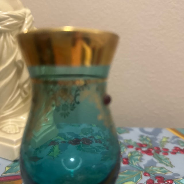 1960s Vintage Murano-Style Venetian Teal Blue Cordial Glass With 24k Gold Gilt & Red Gem Accents For Sale - Image 5 of 5