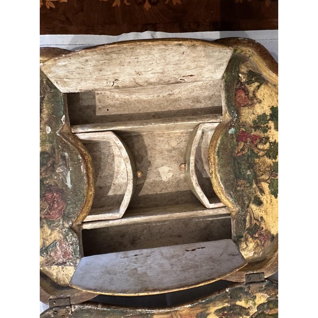 Early 18th Century Venetian Lacquer Work Box, 1730s For Sale - Image 5 of 15