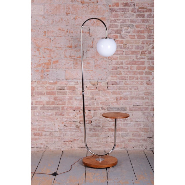 1920s Bauhaus Floor Lamp in Oak by R. Slezák from Slezak Factories, 1920s For Sale - Image 5 of 12