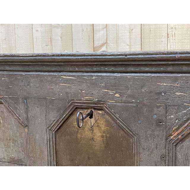 Antique Chest in Oak and Fir, 1600s For Sale - Image 14 of 18