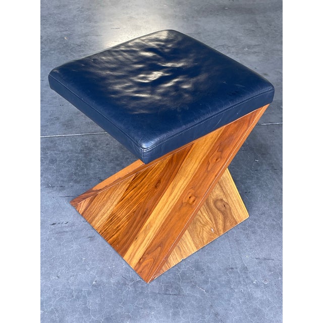 American Leather American Leather Corkscrew Walnut Ottoman With Navy Leather Cushion For Sale - Image 4 of 11