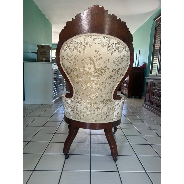 19th Century Rococo Revival Carved Bergère Armchair, in the Manner of John Henry Belter For Sale In Naples, FL - Image 6 of 10