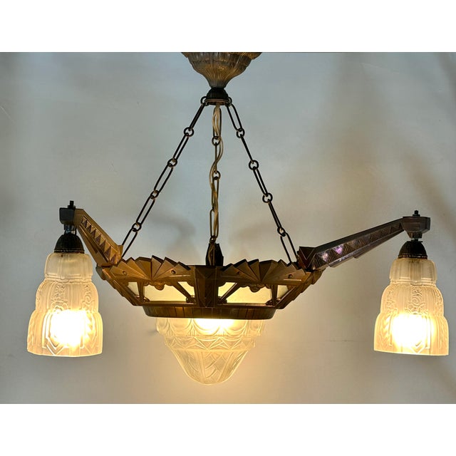 Metal Art Deco 4-Light Chandelier in Glass and Metal, 1930s For Sale - Image 7 of 13