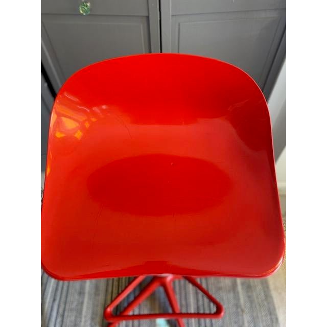 3 modern Kartell Spoon Stool, height adjustable, beautiful red lacquer finishes.