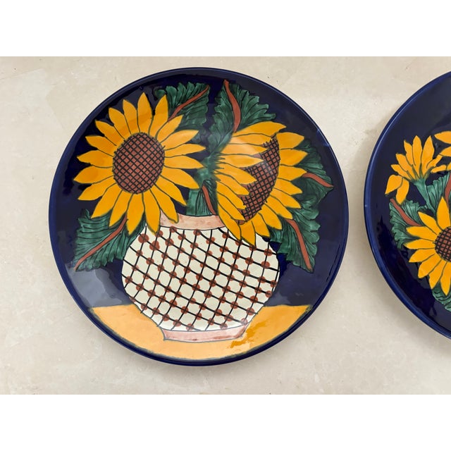 Mexican Late 20th Century Mexican Sunflower Wall Plates, a Pair For Sale - Image 3 of 8