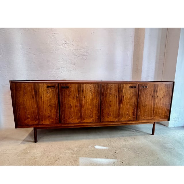 Vintage Rosewood Sideboard by Ib Kofod-Larsen, 1960s For Sale - Image 4 of 18