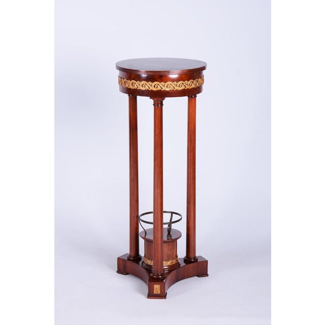 Empire Pedestal in Mahogany and Brass, France, 1820s For Sale - Image 10 of 10
