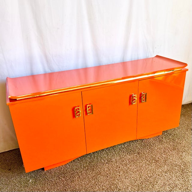 Postmodern 1980s Postmodern Chinoiserie Orange Lacquer Laminate Credenza For Sale - Image 3 of 9