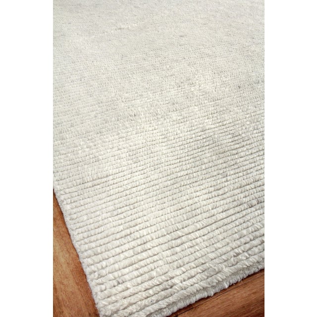 Textile Exquisite Rugs Hamilton Hand Knotted Wool White & Ivory - 8'x10' For Sale - Image 7 of 9