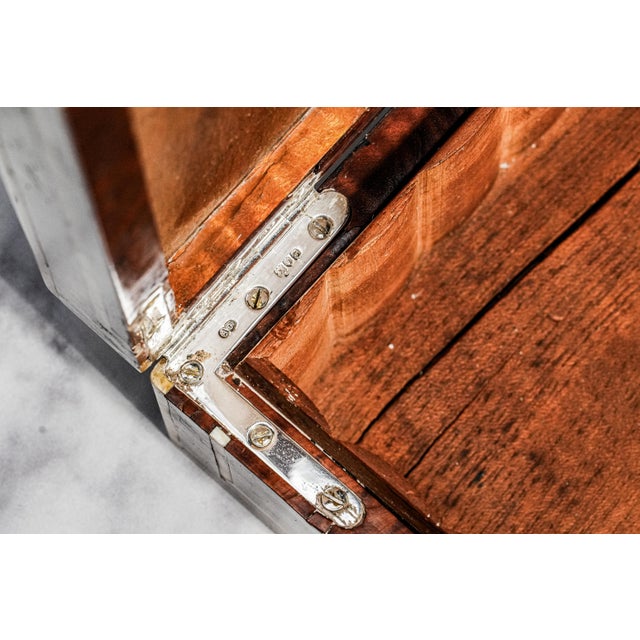 Extraordinary Antique English Burl Wood Cigar Box Sterling Silver Fittings Luxury Home Decor Tobacciana For Sale - Image 11 of 18