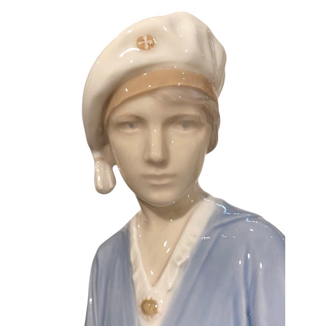 Mid 20th Century Bing & Grondahl B&g #1938 Graduate Student Nurse Porcelain Figurine 11.75" Gift For Sale - Image 5 of 12