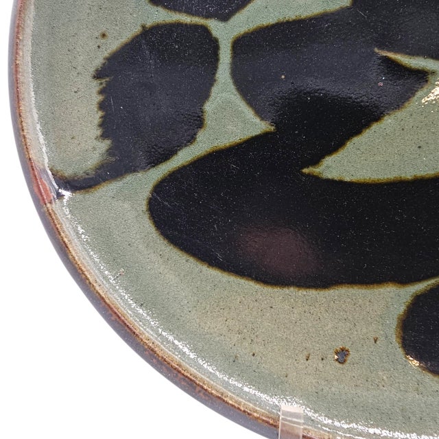 Green 1978 Richard Mahaffey Stoneware Platter With Abstract Glaze Pacific Northwest Studio Pottery For Sale - Image 8 of 8