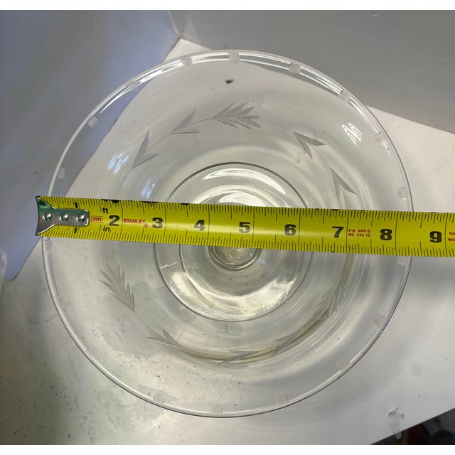 Mid 20th Century Vintage Mid Century Etched Glass Pedestal Compote With Laurel Leaf Motif For Sale - Image 5 of 6