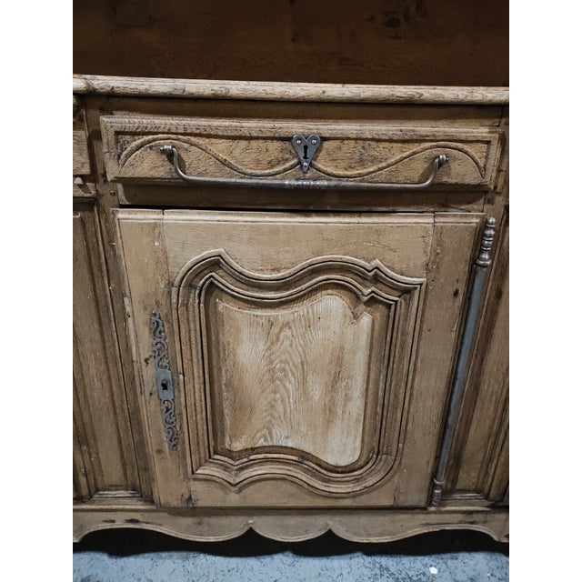 Late 18th Century French Louis XV Provincial Oak Buffet À Deux Corps, Circa 1770 For Sale - Image 11 of 15