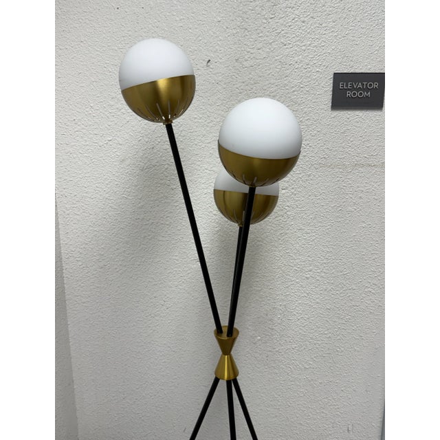 Jonathan Adler Jonathan Adler Caracas Tripod Floor Lamp For Sale - Image 4 of 12