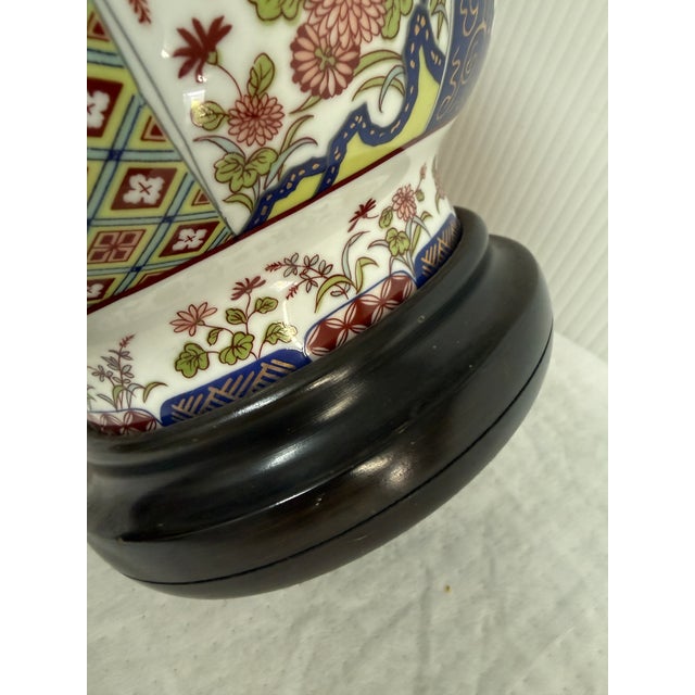 Japanese Japanese Imari Porcelain Table Lamp For Sale - Image 3 of 12