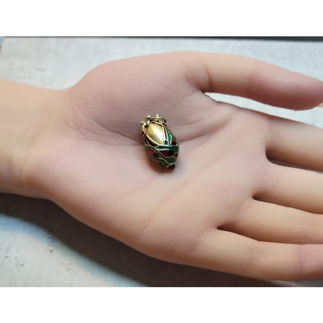 Late 20th Century Vintage Chinese Gilded Silver Enamel Egg Pendant Bird With Garnet For Sale - Image 5 of 8