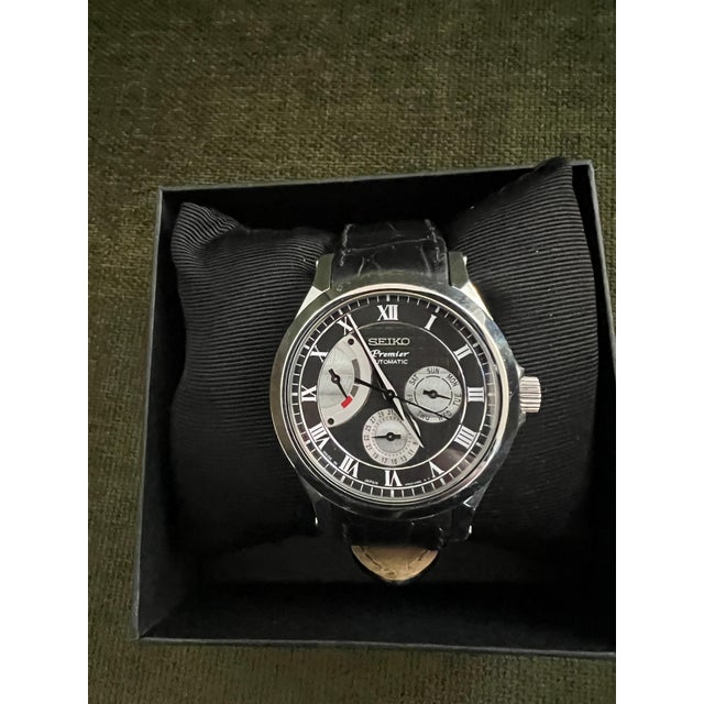 Seiko Premier Automatic 2010 Original Box, Steel Case, Black Lather, Steel Clasp For Sale In New York - Image 6 of 9