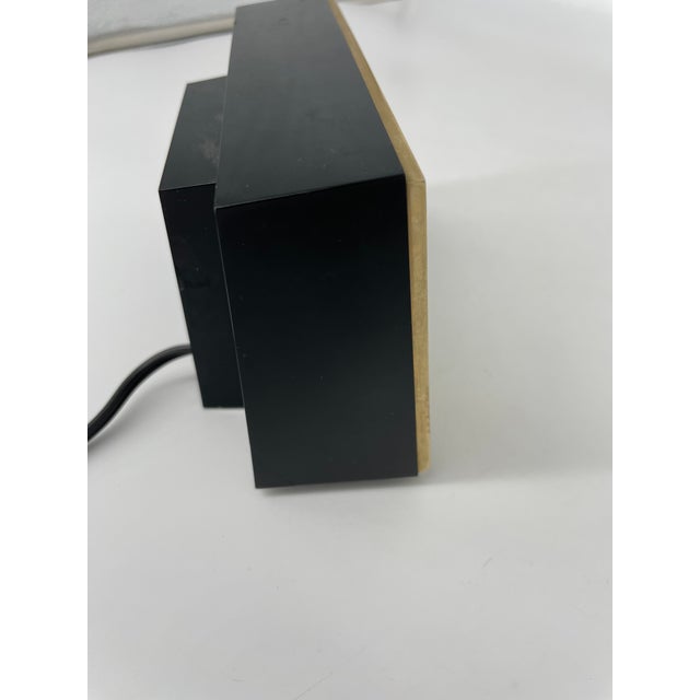 Sunbeam Corporation Retro Desk Clock For Sale - Image 4 of 8