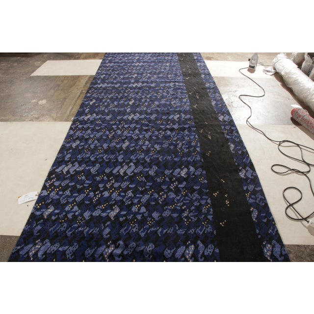 A 6 x 16 rug from Rug & Kilim’s Scandinavian pile line, reinstating the textural sensibilities of Swedish Modernism With a...