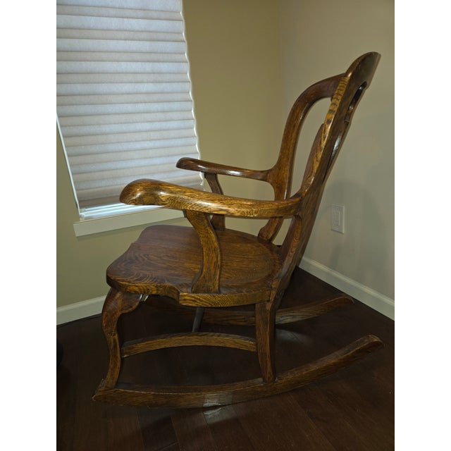 Antique Quarter-Sawn Oak Rocking Chair, Circa Early 1900s, Hand-Carved ...