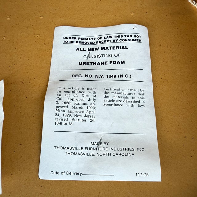 Vintage Thomasville Winston Court Collection Queen Anne Solid Cherry Dining Chairs - A Pair (B) For Sale - Image 12 of 15