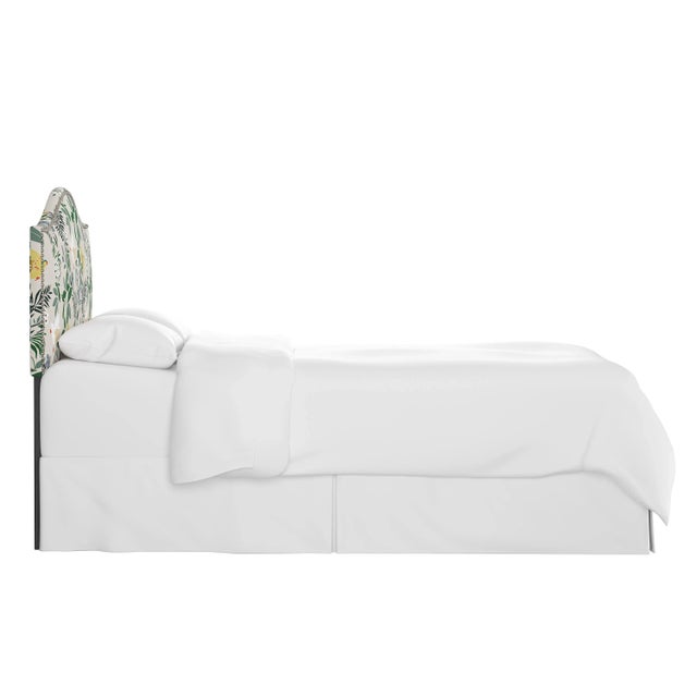 Spritely Home Ashland Bed in Cream Belize Chinoiserie, King For Sale - Image 4 of 6