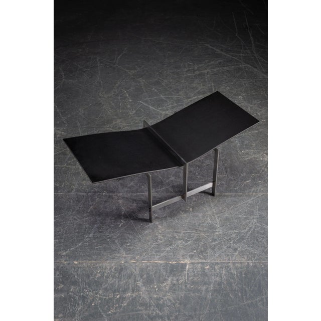 Fons Kooymans Galerie Binnen, Amsterdam model: Manifold period: 1986 origin: The Netherlands dimensions (cm): h34 x w83 x...