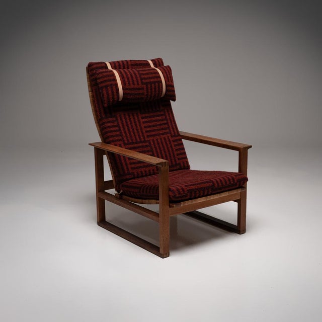 Set of The Runner Chair and Foostool attributed to Børge Mogensen for Frederica Stolefabrik, 1950s For Sale - Image 3 of 16