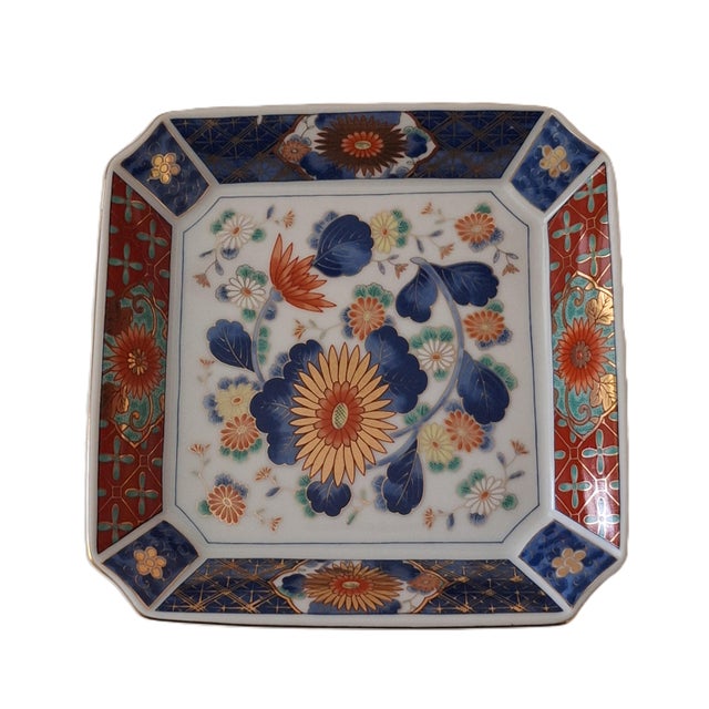 Antique White Late 20th Century Imari Japanese Porcelain Hand Painted Signed Dish For Sale - Image 8 of 9