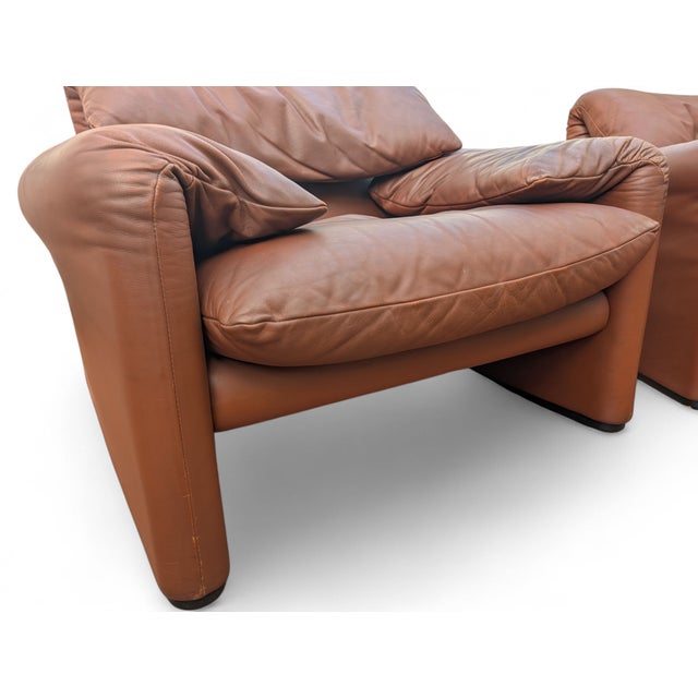 Burgundy Leather Lounge Chairs by V. Magistretti for Cassina, 1973, Set of 2 For Sale - Image 9 of 15