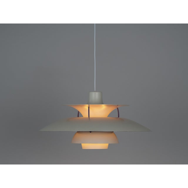 Louis Poulsen Vintage PH 5 Pendant Lamps by Poul Henningsen for Louis Poulsen, Denmark, 1958, Set of 2 For Sale - Image 4 of 18