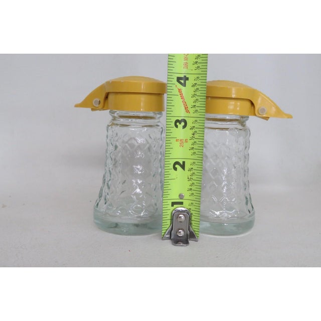 Mid 20th Century Daniells Mid Century Modern Yellow Flip Top Glass Salt and Pepper Shaker Pair For Sale - Image 10 of 14