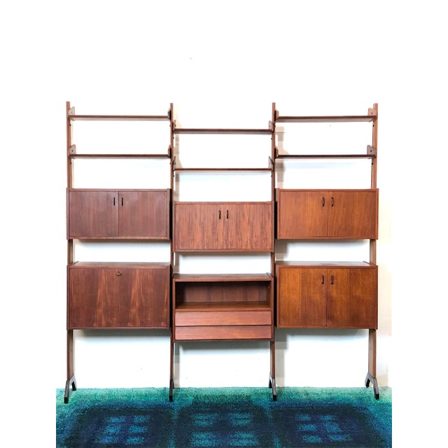 Vintage Three-Bay Bookcase by Vittorio Dassi, 1960s For Sale - Image 9 of 18
