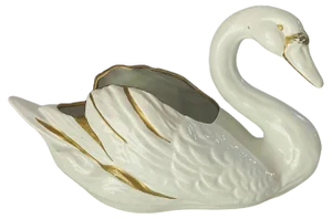 Vide Poche Swan Sculpture Shaped in Porcelain, Italy, 1970s