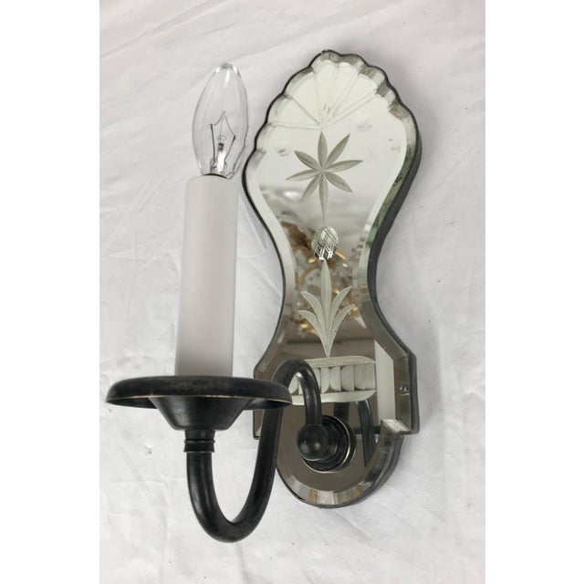 Early 20th Century Pair Old English Style Mirrored Glass and Bronze Single Arm Sconces For Sale - Image 5 of 9