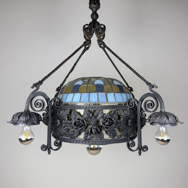 Art Nouveau Revival Wrought Iron Chandelier with Floral Stained Glass, Italy, 1950s For Sale - Image 17 of 18