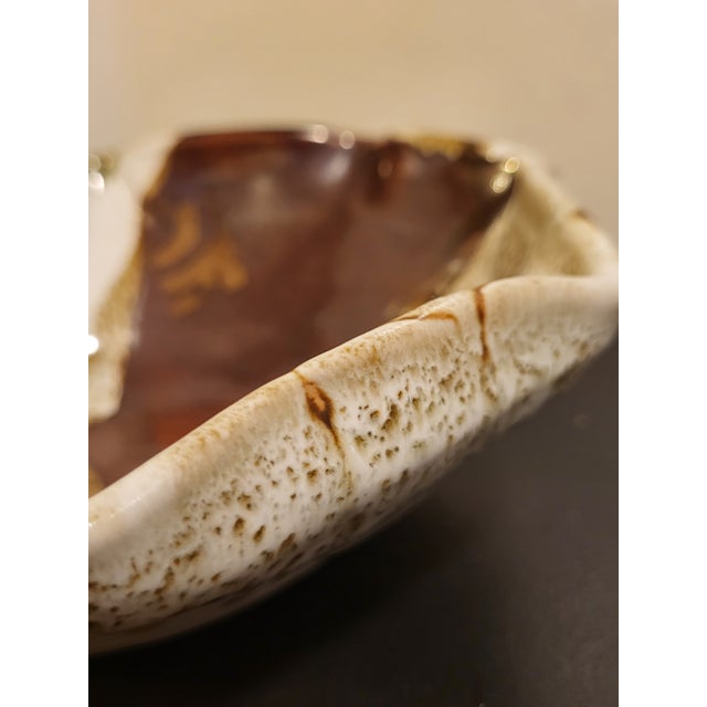 Studio Pottery Centerpiece Bowl Drip Glaze Speckle For Sale - Image 4 of 9