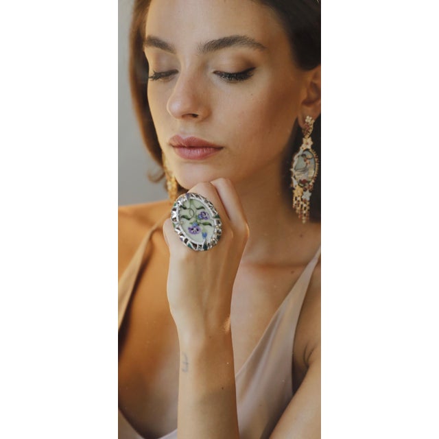 Baroque Bochic Exquisite and Bold Mosaic Flower Ring, Size 6.5 For Sale - Image 3 of 18