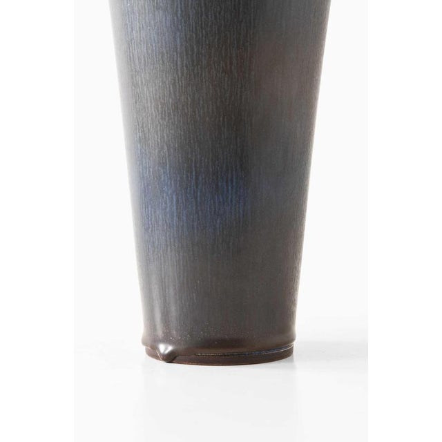 Berndt Friberg Scandinavian Modern Vase in Ceramic attributed to Berndt Friberg, 1965 For Sale - Image 4 of 8