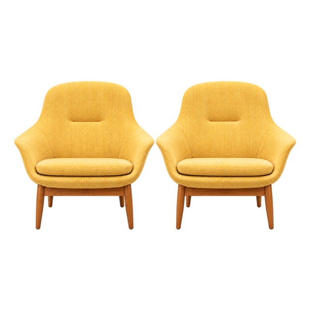 Mid Century Style Lounge Chairs in Manner of Hans Olsen Torso Lounge Chairs For Sale