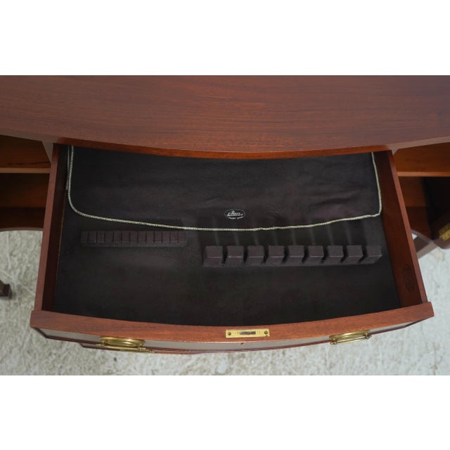 1980s Biggs Mahogany Serpentine Front Sideboard Server For Sale - Image 4 of 18