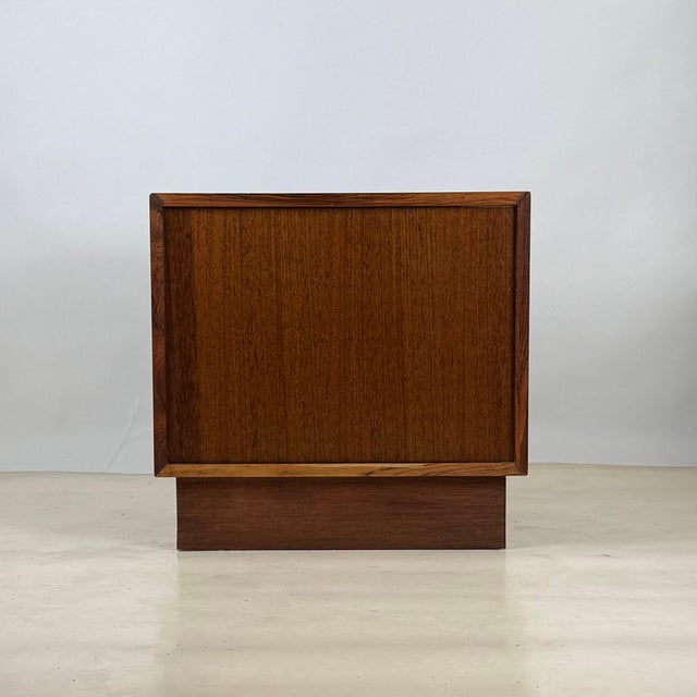 Mid-Century Modern 1960s Minimalistic Rosewood Night Stand or Small Cabinet For Sale - Image 3 of 11