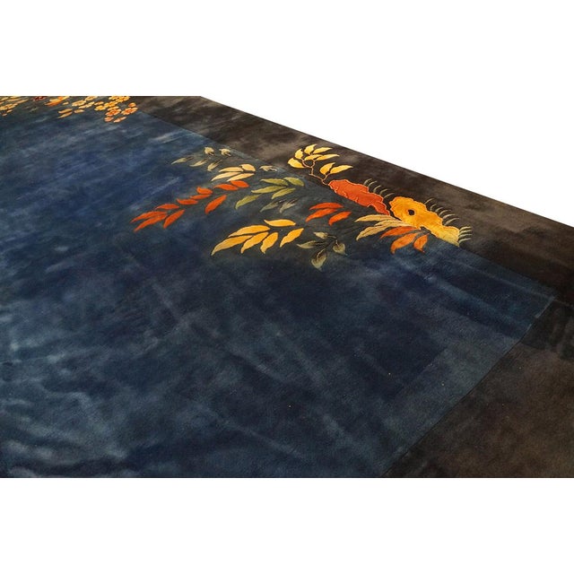 Art Deco 1930s Royal Blue Solid Floral Modernist Antique Chinese Art Deco Gallery Rug For Sale - Image 3 of 12
