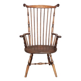 Antique 18th Century Fan Back Windsor Arm Chair Benchmade Carved Knuckles For Sale