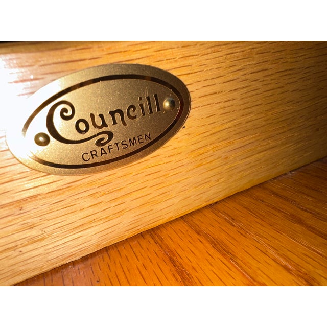 A finely crafted Georgian-style console table by Councill Craftsmen, known for their exceptional American furniture...