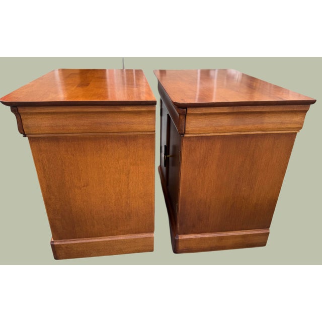 Shermag Hpl Shermag Louis Philippe Cherry Bedside Chests, a Pair. For Sale - Image 4 of 9
